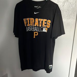 Nike Dri-Fit Men’s Pittsburgh Pirates Tee